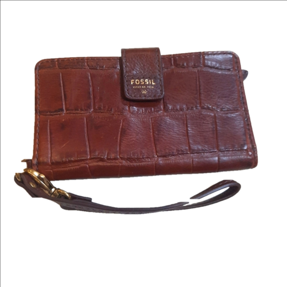 FOSSIL Embosed Leather Wristlet/Clutch